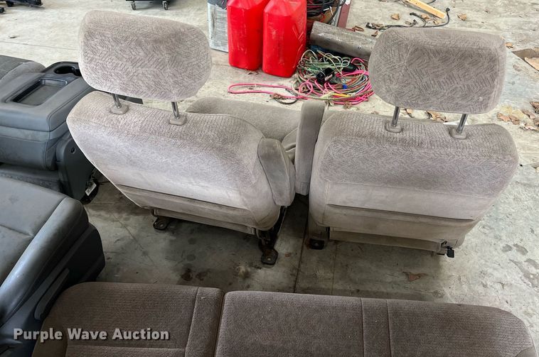 image for item LG9070 Automotive parts