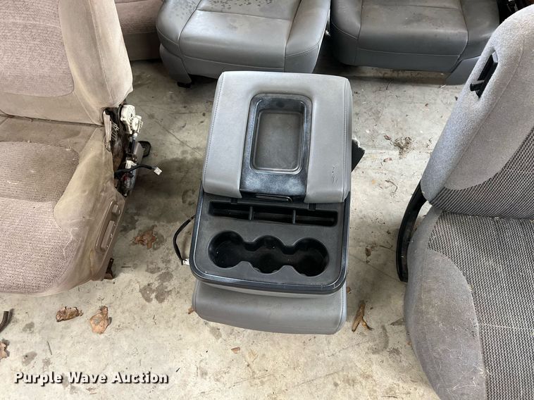 image for item LG9070 Automotive parts