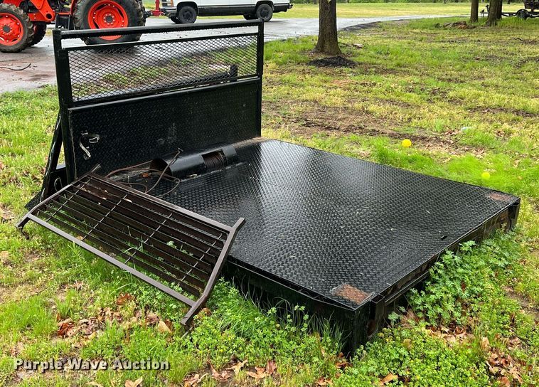 image for item LG9073 Flatbed