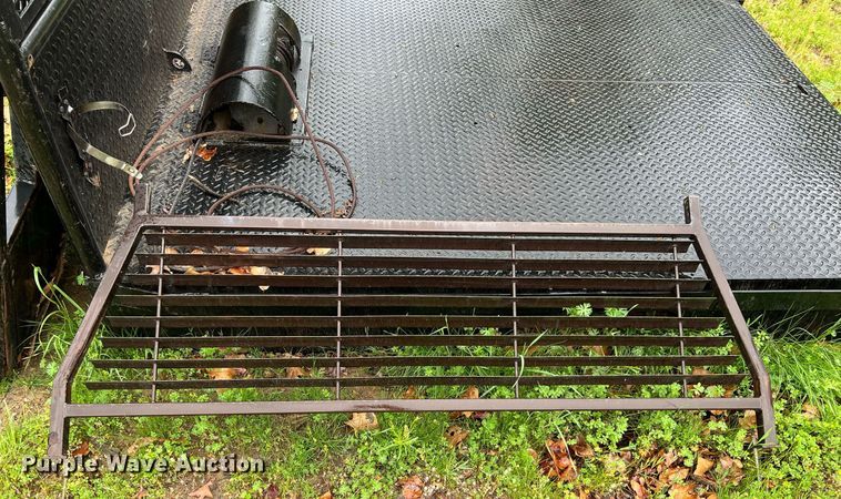 image for item LG9073 Flatbed