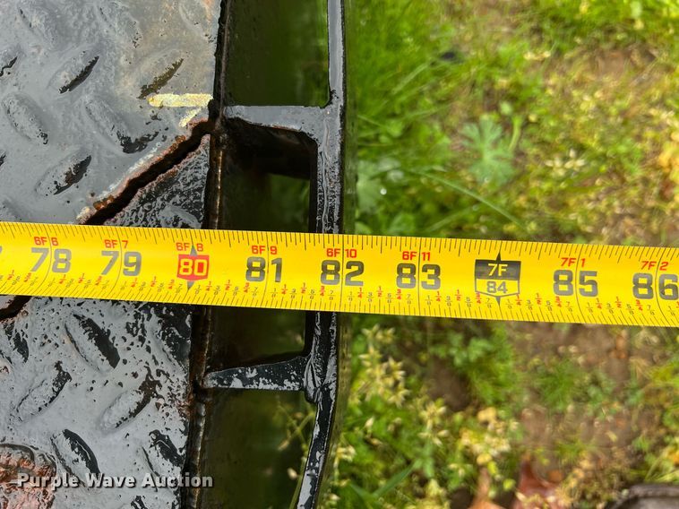 image for item LG9073 Flatbed