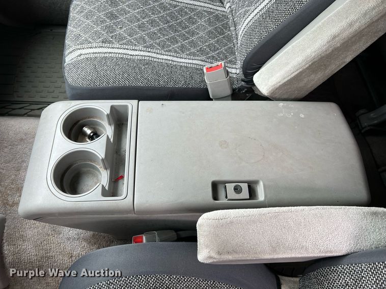 image for item LG9074 1993 Chevrolet Suburban K1500 SUV