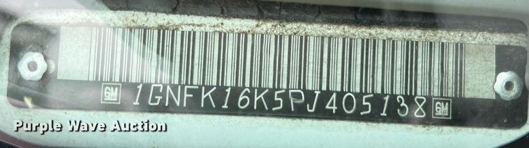 image for item LG9074 1993 Chevrolet Suburban K1500 SUV