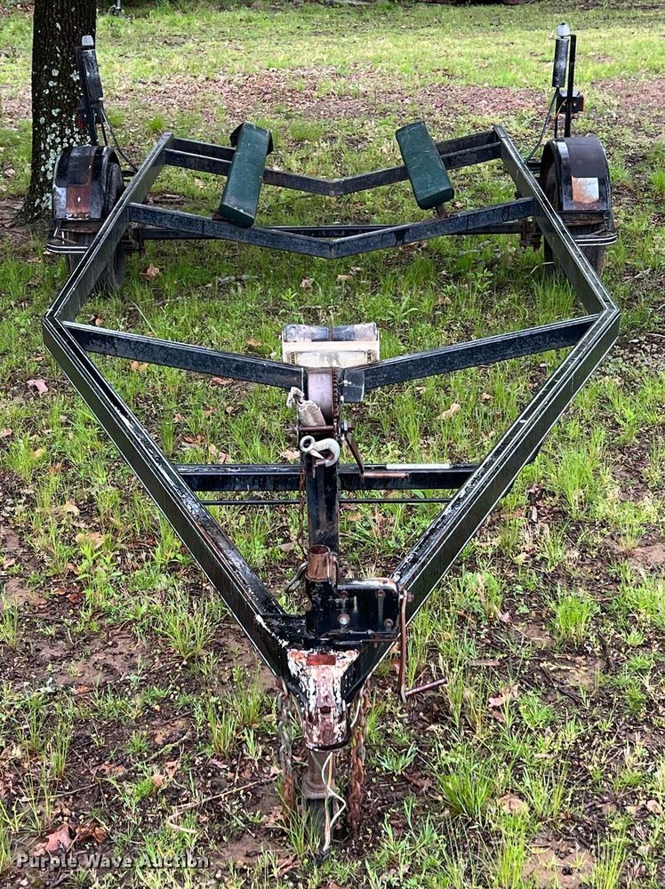 image for item LG9076 Boat trailer