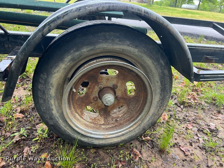 image for item LG9076 Boat trailer