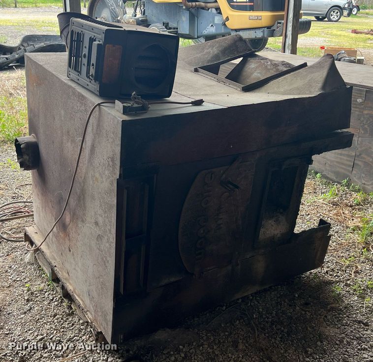 image for item LG9081 Furniture