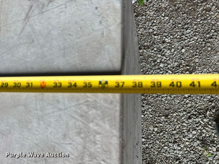 image for item LG9081 Furniture