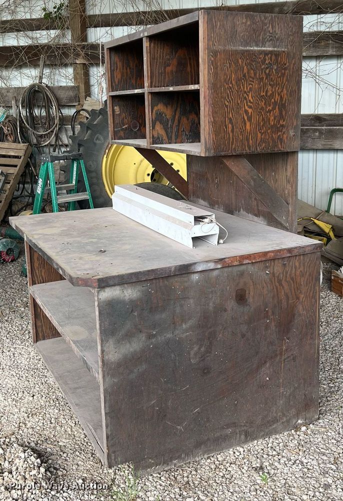 image for item LG9081 Furniture