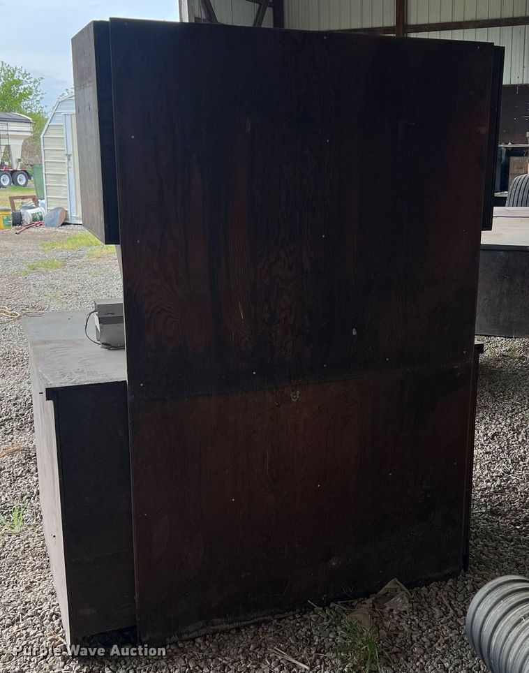 image for item LG9081 Furniture