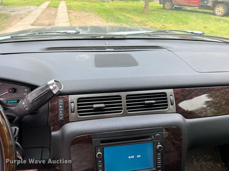 image for item LG9106 2007 GMC Yukon Denali  SUV