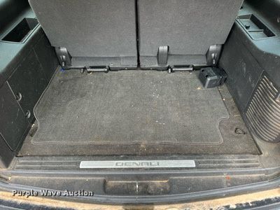 image for item LG9106 2007 GMC Yukon Denali  SUV