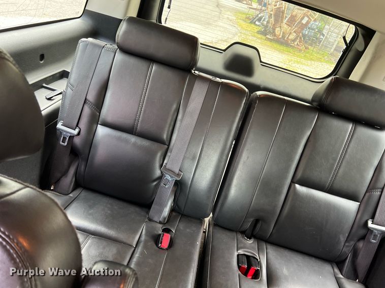 image for item LG9106 2007 GMC Yukon Denali  SUV