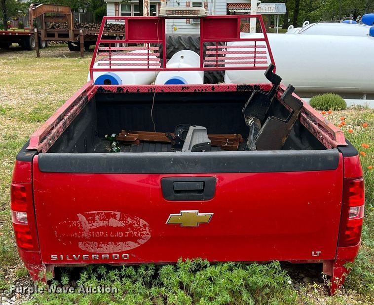 image for item LG9107 2011 Chevrolet Silverado 3500HD  pickup bed