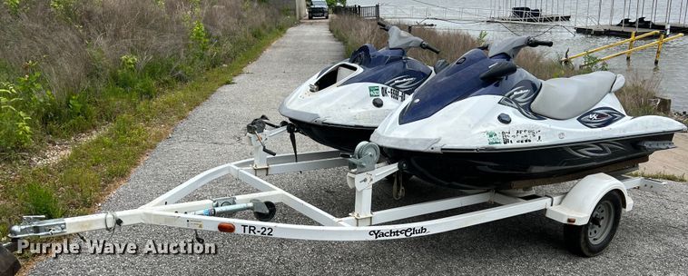 image for item LG9109 (2) 2011 WaveRunner personal watercrafts