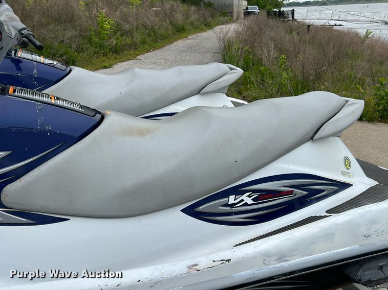 image for item LG9109 (2) 2011 WaveRunner personal watercrafts