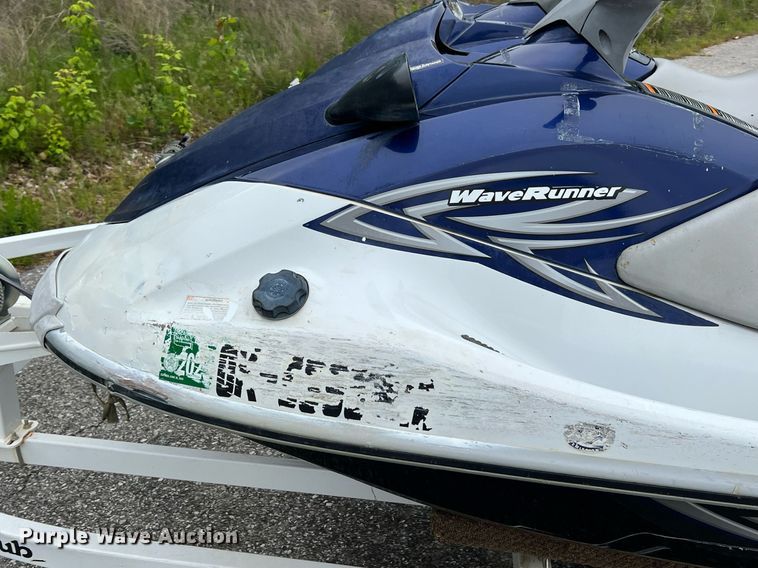 image for item LG9109 (2) 2011 WaveRunner personal watercrafts