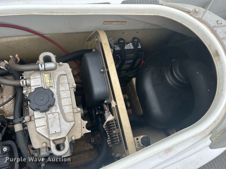 image for item LG9109 (2) 2011 WaveRunner personal watercrafts