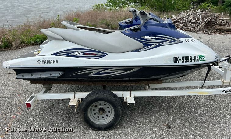 image for item LG9109 (2) 2011 WaveRunner personal watercrafts