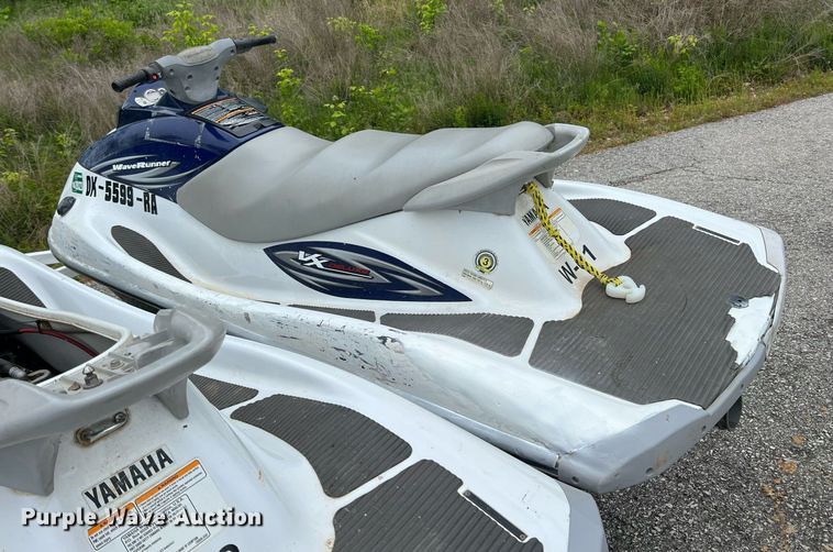 image for item LG9109 (2) 2011 WaveRunner personal watercrafts