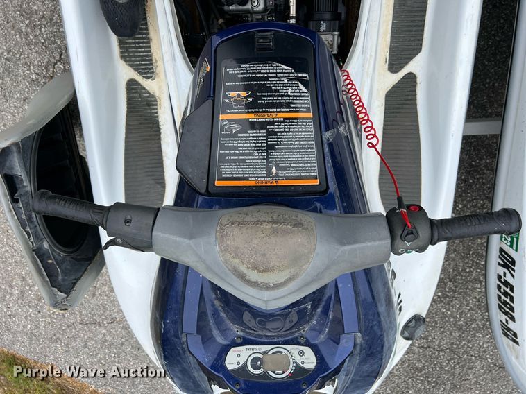 image for item LG9109 (2) 2011 WaveRunner personal watercrafts