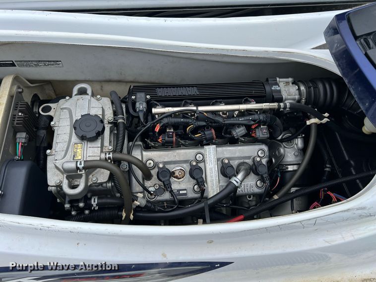 image for item LG9109 (2) 2011 WaveRunner personal watercrafts