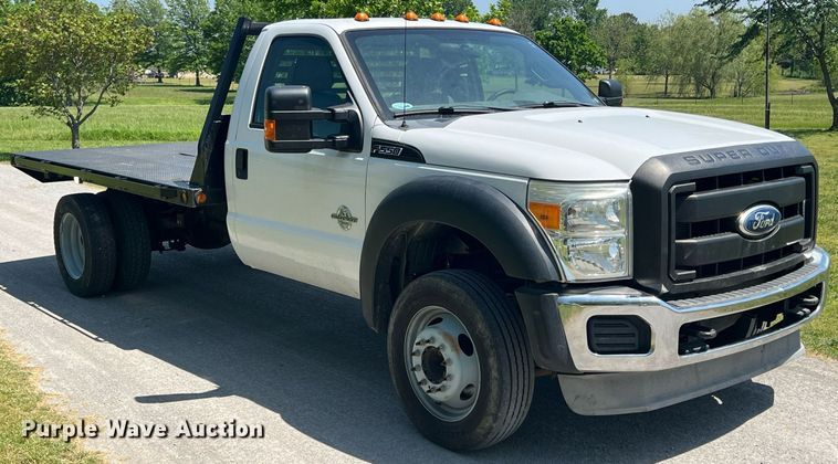 image for item LG9117 2011 Ford F550 Super Duty  flatbed truck