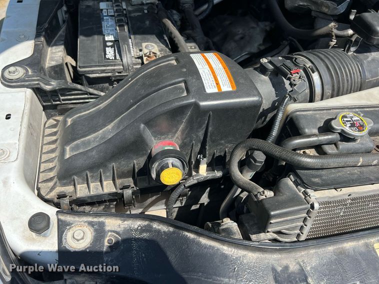 image for item LG9117 2011 Ford F550 Super Duty  flatbed truck