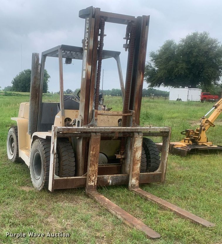 image for item LH9607 Hyster H155XL  forklift