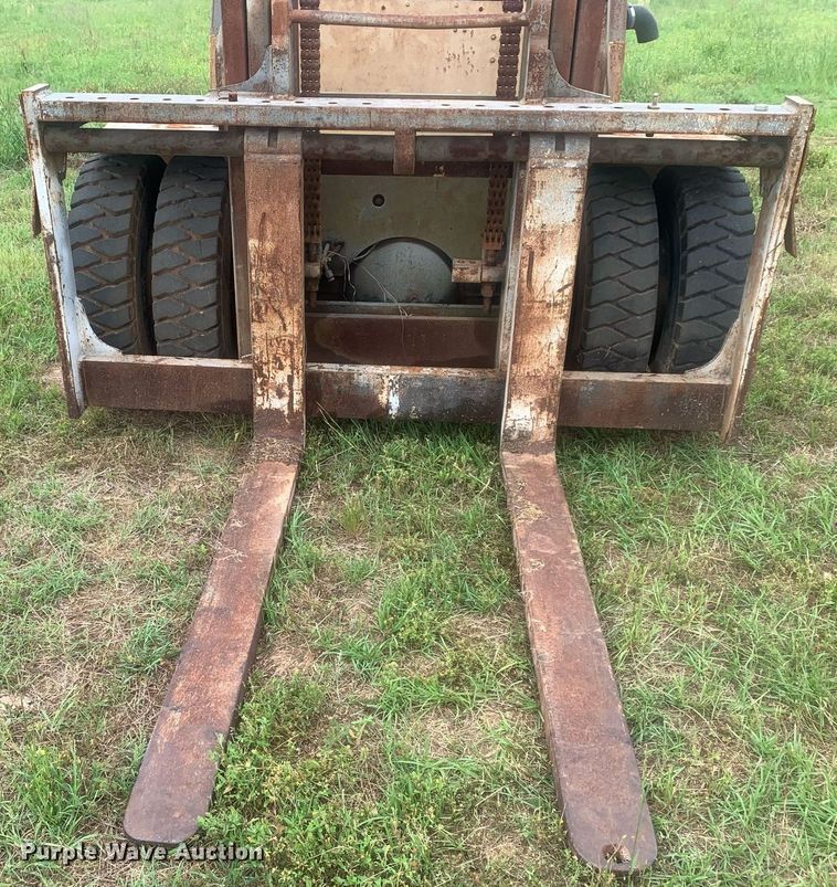 image for item LH9607 Hyster H155XL  forklift