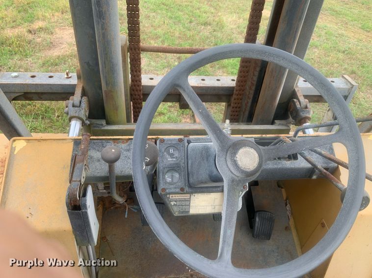 image for item LH9607 Hyster H155XL  forklift