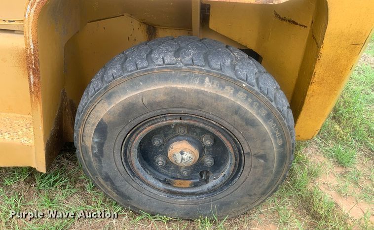 image for item LH9607 Hyster H155XL  forklift