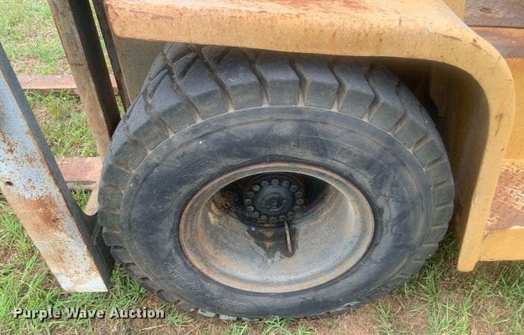 image for item LH9607 Hyster H155XL  forklift