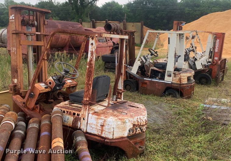 image for item LH9611 (5) forklifts