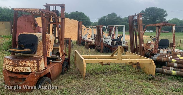 image for item LH9611 (5) forklifts