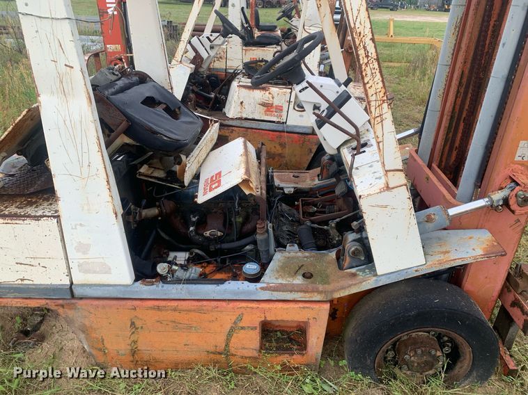 image for item LH9611 (5) forklifts