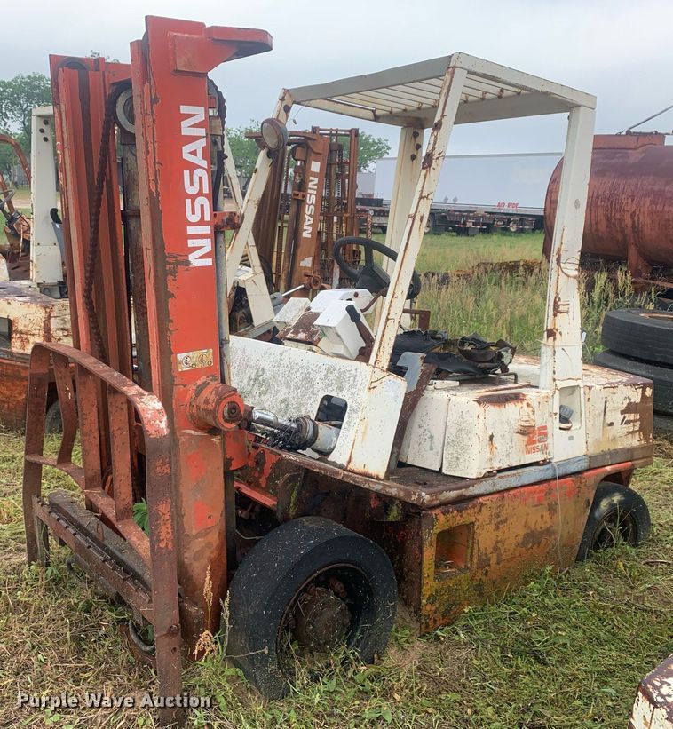 image for item LH9611 (5) forklifts