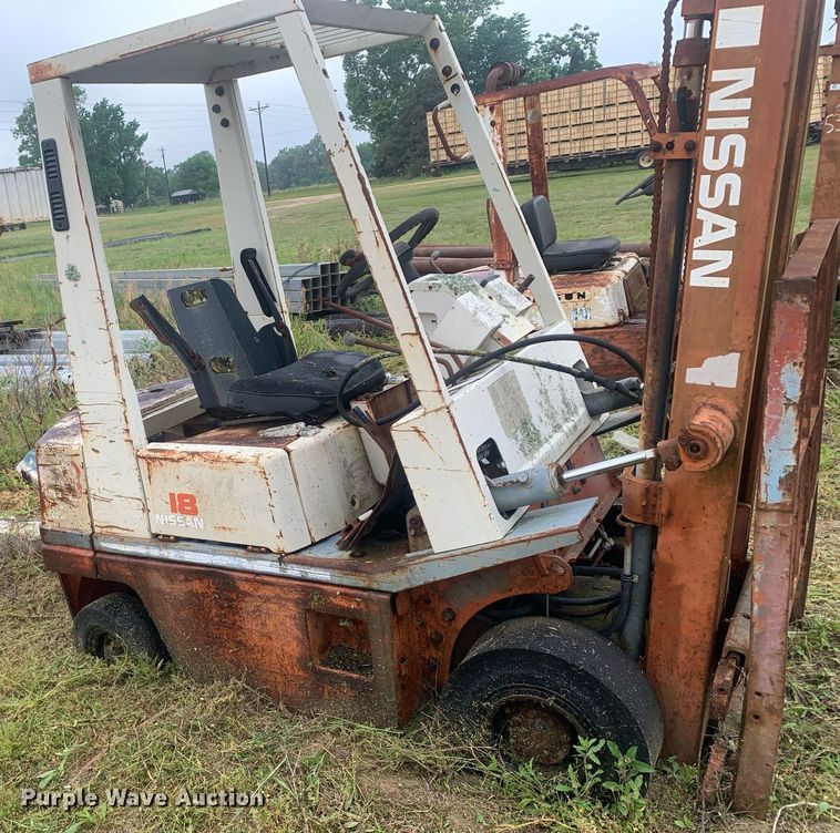 image for item LH9611 (5) forklifts