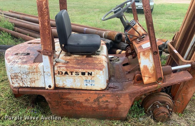 image for item LH9611 (5) forklifts