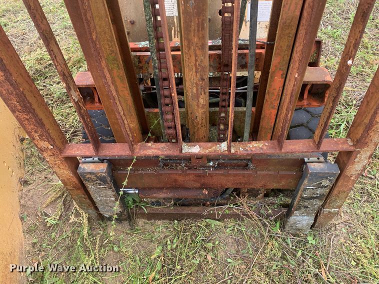 image for item LH9611 (5) forklifts