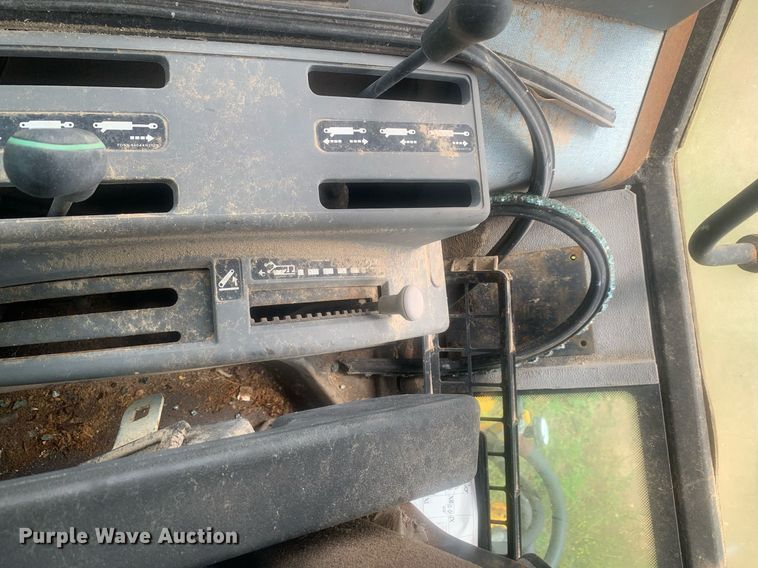 image for item LH9614 Ford New Holland  tractor