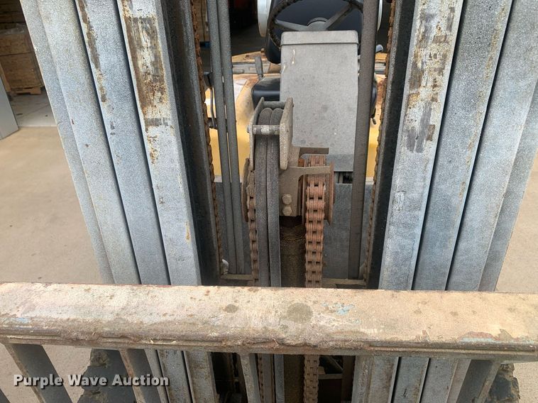 image for item LH9615 Daewoo G25R-3  forklift