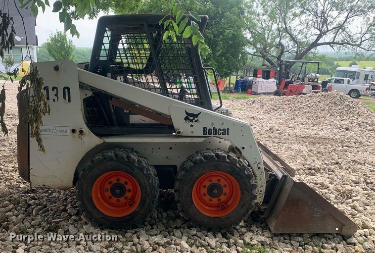 image for item LH9628 2003 Bobcat S130  skid steer loader