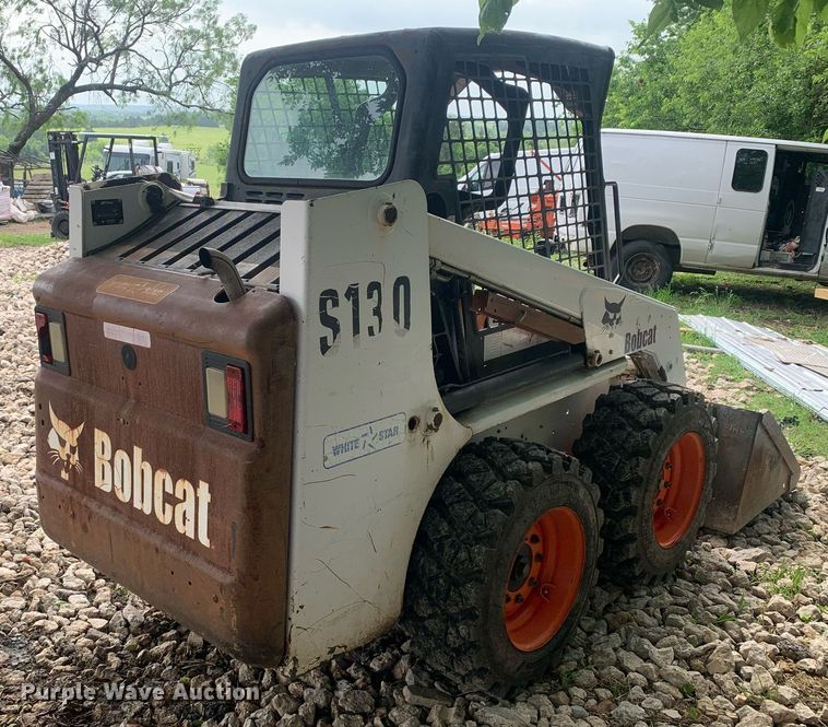 image for item LH9628 2003 Bobcat S130  skid steer loader