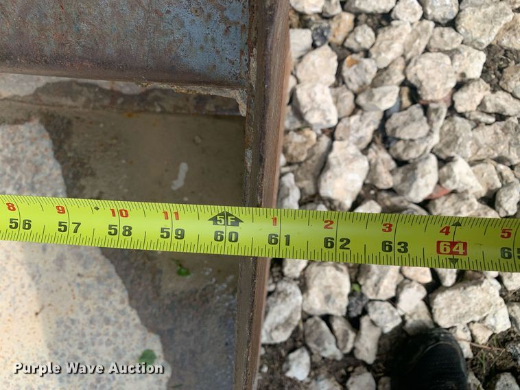 image for item LH9628 2003 Bobcat S130  skid steer loader