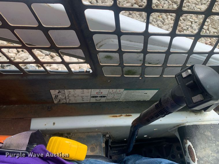 image for item LH9628 2003 Bobcat S130  skid steer loader