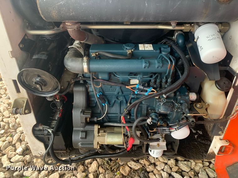 image for item LH9628 2003 Bobcat S130  skid steer loader