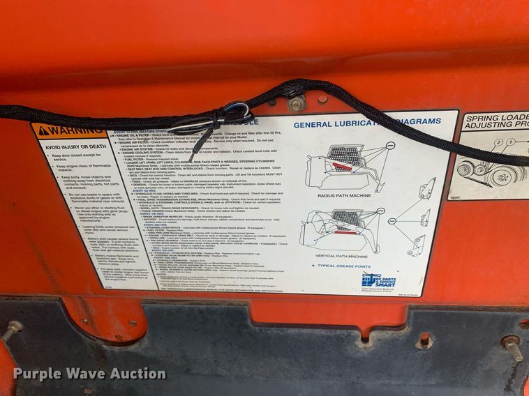 image for item LH9628 2003 Bobcat S130  skid steer loader