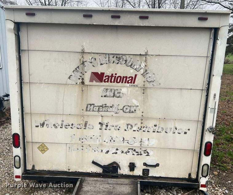 image for item LI9548 2005 Morgan PVFD79-16B05  box bed