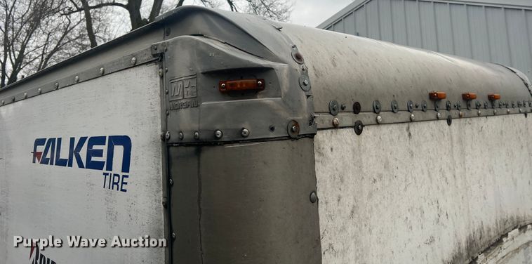 image for item LI9548 2005 Morgan PVFD79-16B05  box bed