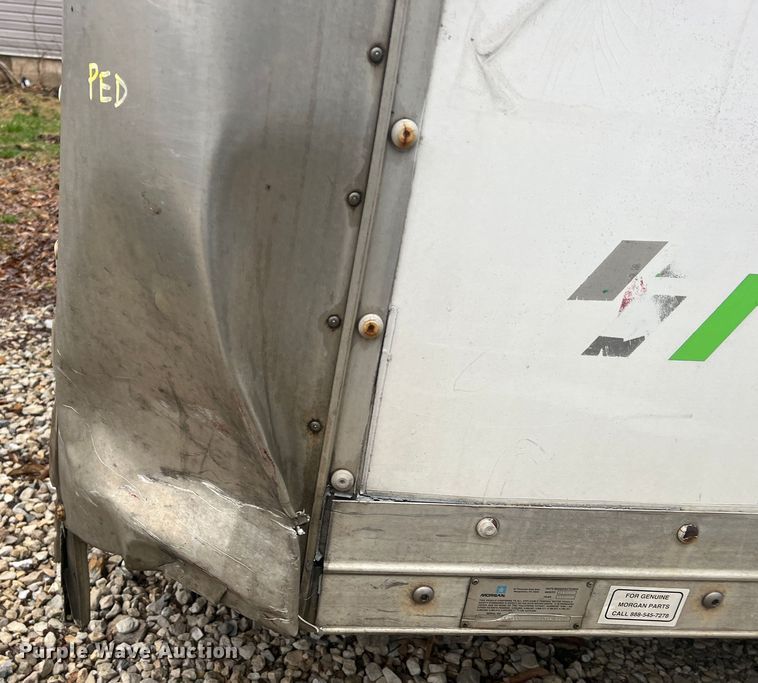 image for item LI9548 2005 Morgan PVFD79-16B05  box bed